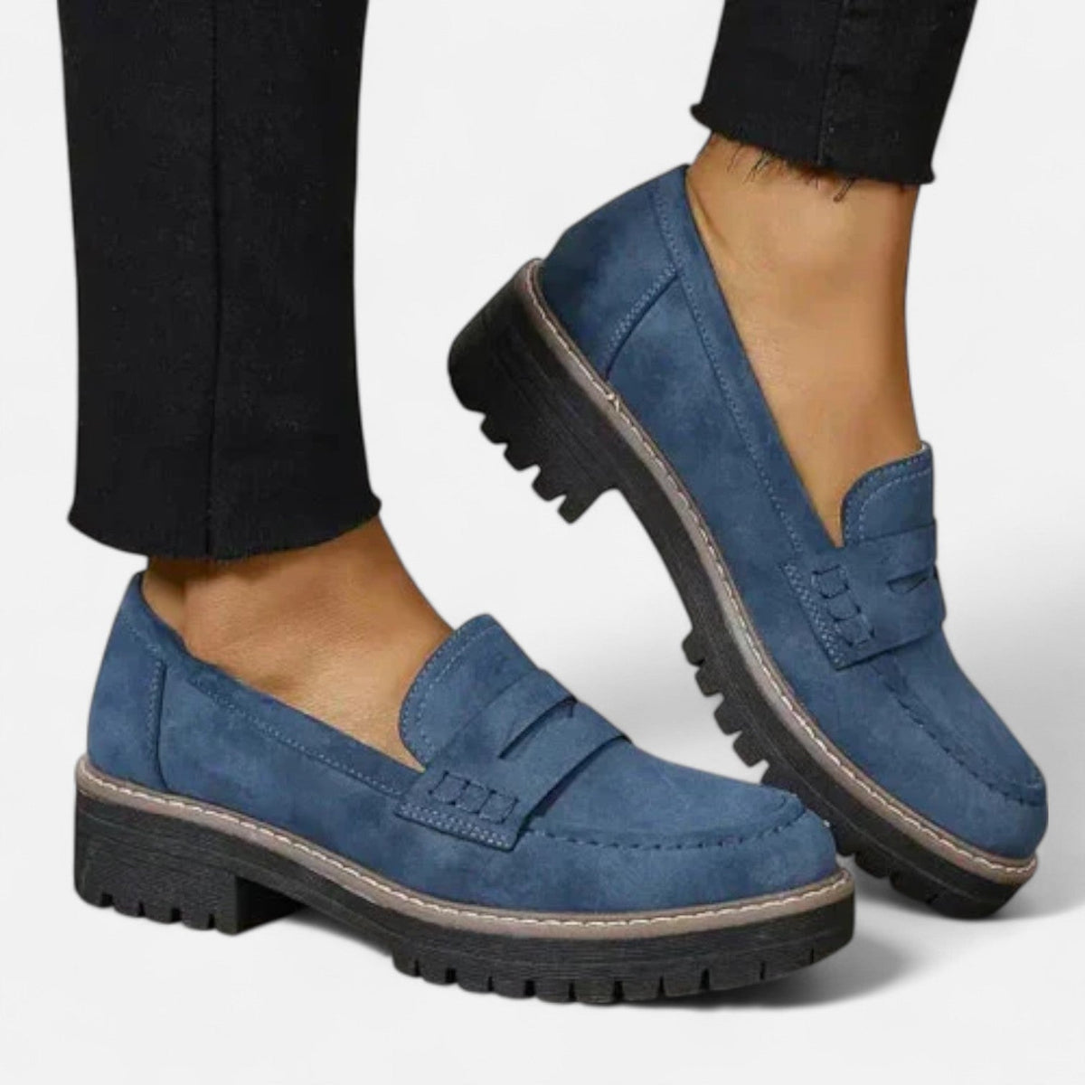 Damen Loafer in Wildlederoptik mit Profilsohle - Marine