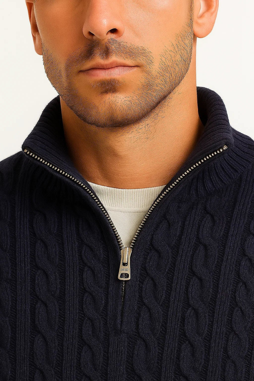 Strickpullover Herren mit schmalen Zöpfen und Zipkragen - Marineblau #Farbe_Marineblau