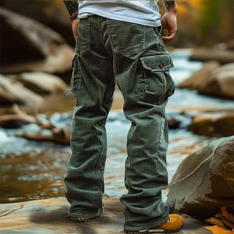 Cordhose Herren mit Cargotaschen und geknöpften Klappen - Grün #Farbe_Grün