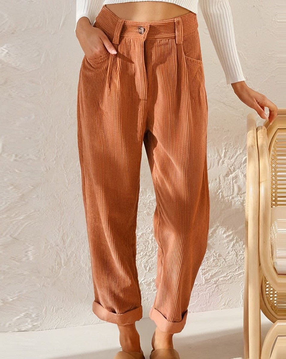 Damen Cordhose in Karottenform mit Bundfalten und Umschlag