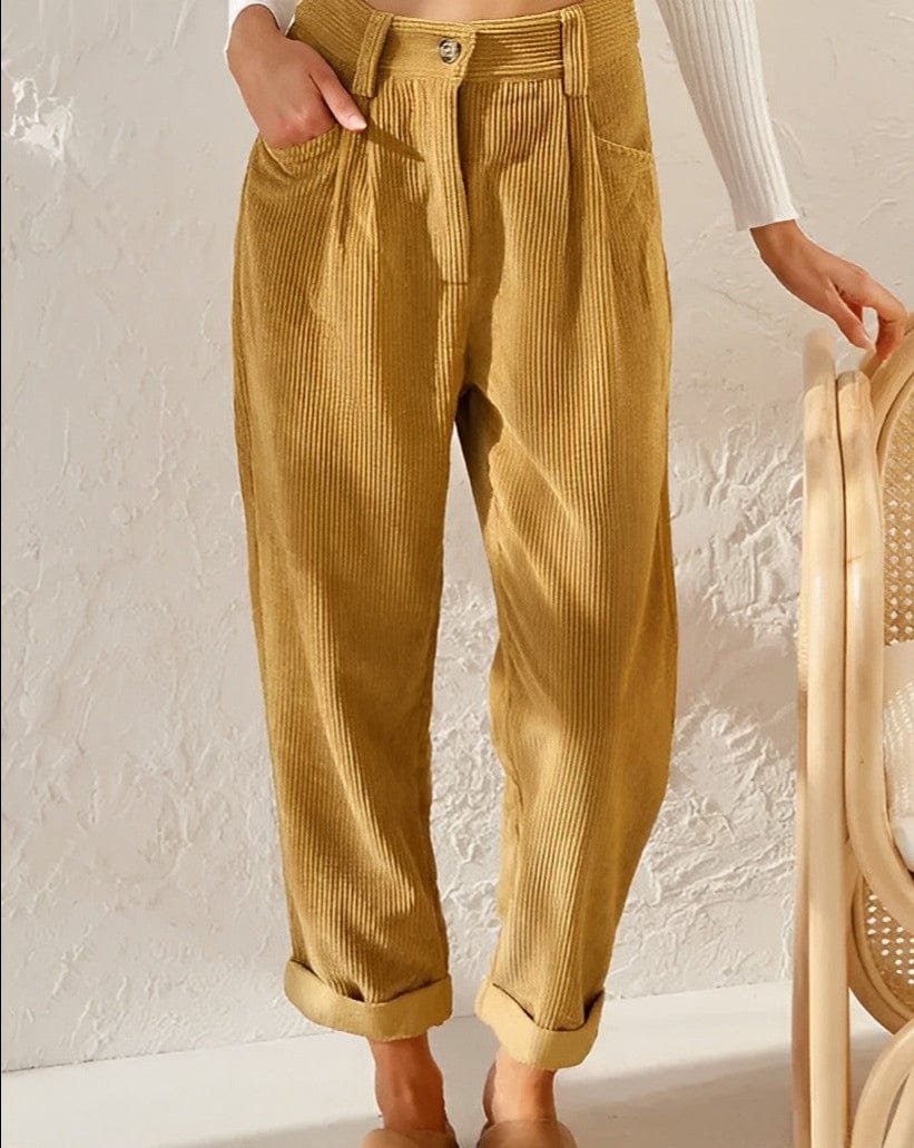 Damen Cordhose in Karottenform mit Bundfalten und Umschlag