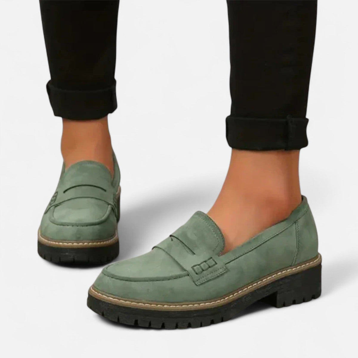 Damen Loafer in Wildlederoptik mit Profilsohle - Grün