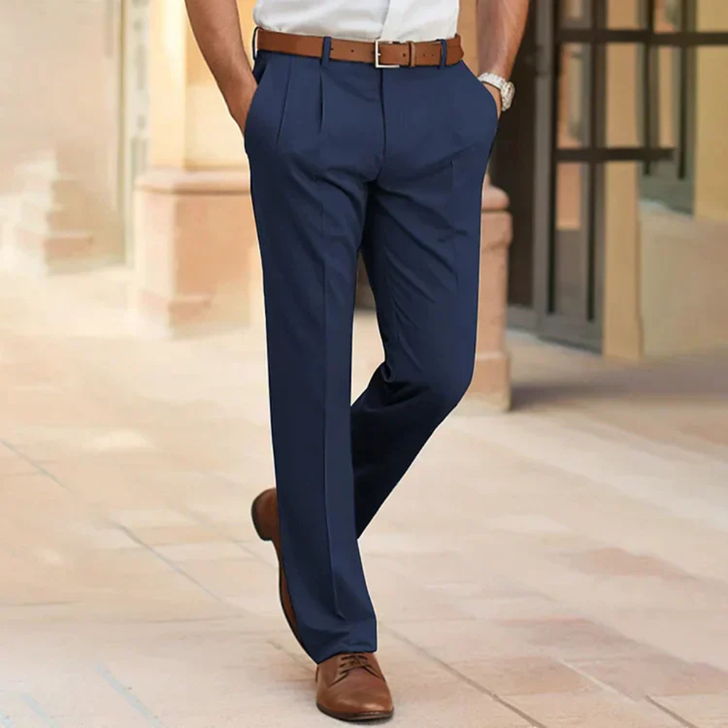 Hose Herren mit geradem Bein und schmalen Bundfalten - Dunkelblau #Farbe_Dunkelblau