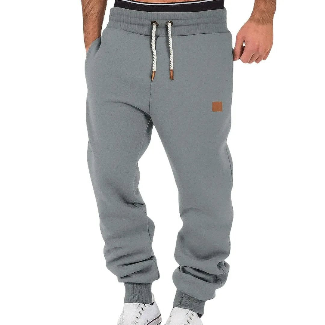 Jogginghose Herren mit heller Kordel und Rippbündchen - Hellgrau #Farbe_Hellgrau