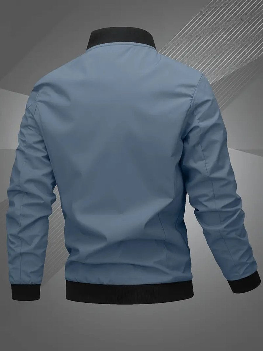 Übergangsjacke Herren mit Blousonkragen und Stickerei - Nebelblau #Farbe_Nebelblau